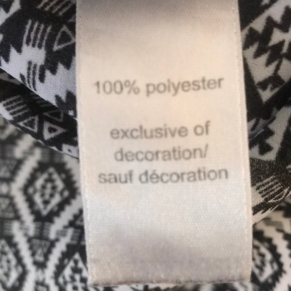 Maurice’s Sleeveless Top Aztec Print Knitted Yoke - Picture 5 of 7